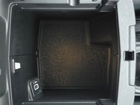 New 2026 Jeep Wrangler Sport AWD/4WD image 31