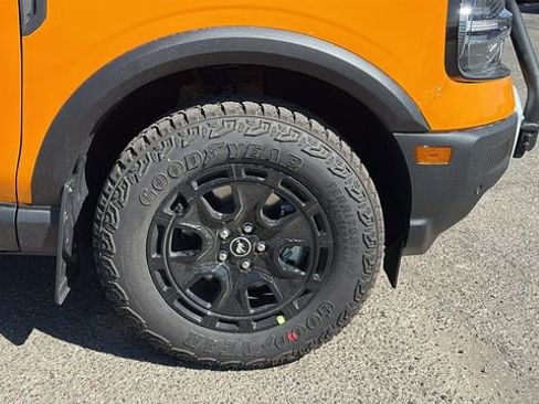 New 2026 Ford Bronco Sport Outer Banks w/ Sasquatch Outer Banks Package AWD/4WD image 9