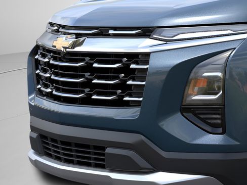 New 2026 Chevrolet Equinox LT AWD/4WD image 13