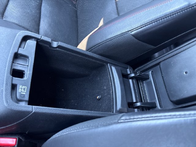 Used 2018 Dodge Durango R/T AWD/4WD image 27