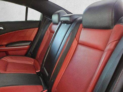 Used 2015 Dodge Charger R/T w/ Plus Group RWD image 16