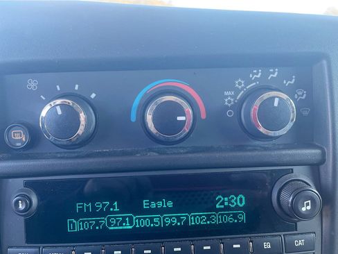 Used 2023 GMC Savana 2500 Extended w/ Driver Convenience Package image 15