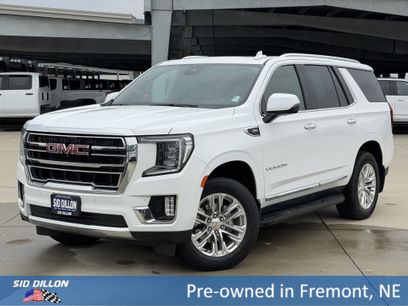 Used 2024 GMC Yukon SLT w/ SLT Premium Package