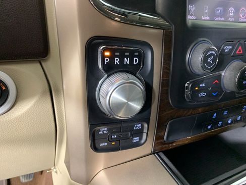 Used 2017 RAM 1500 Laramie Longhorn image 23