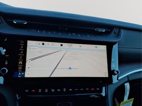 New 2026 Jeep Grand Cherokee Altitude image 14