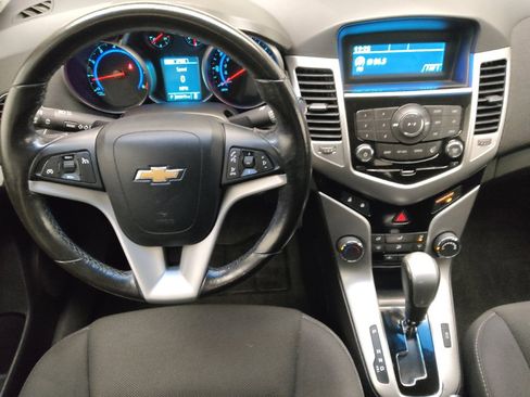 Used 2014 Chevrolet Cruze LT FWD image 22