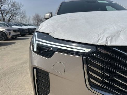 New 2026 Volvo XC90 B6 Plus image 10