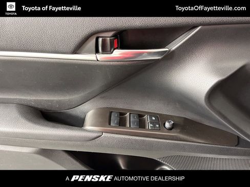 Used 2024 Toyota Camry SE image 22