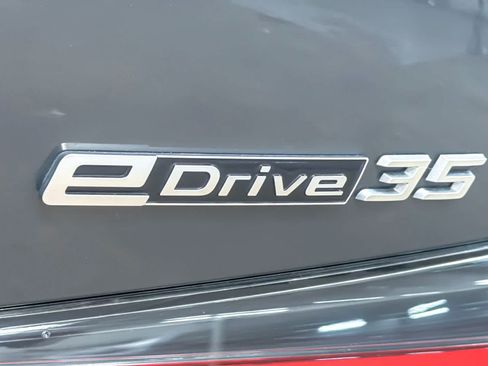 Used 2023 BMW i4 eDrive35 w/ Premium Package RWD image 27