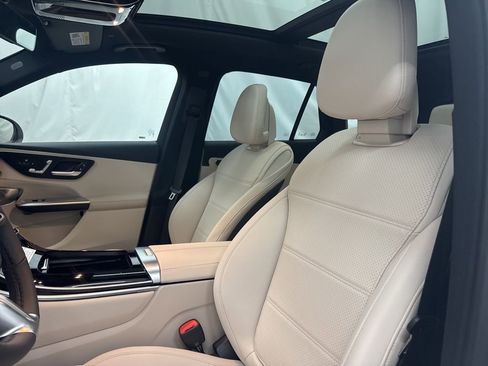 New 2026 Mercedes-Benz GLC 300 4MATIC image 13