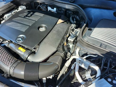 Certified 2022 Mercedes-Benz GLC 300 GLC 300 image 35