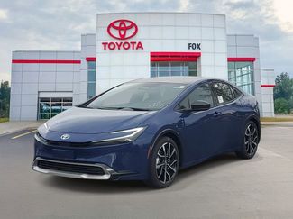 New 2026 Toyota Prius Plug-In Hybrid FWD video 2