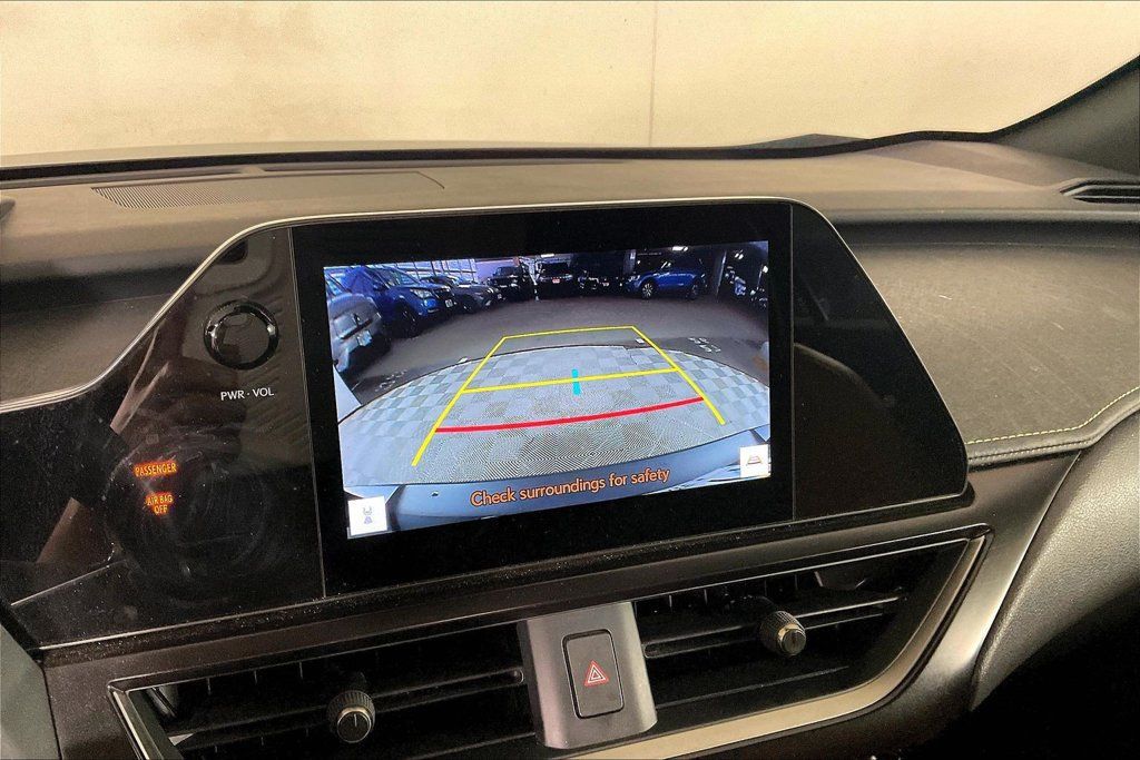 Used 2024 Lexus UX 250h FWD w/ Premium Package image 21