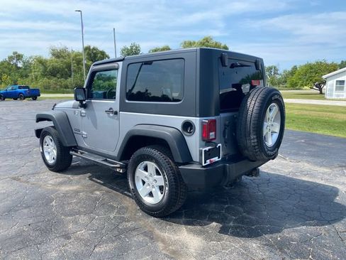 Used 2014 Jeep Wrangler Sport w/ Quick Order Package 24S AWD/4WD image 5
