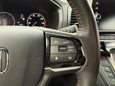 Used 2025 Honda Odyssey Sport-L image 35