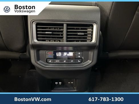 New 2025 Volkswagen Atlas SEL Premium R-Line image 20