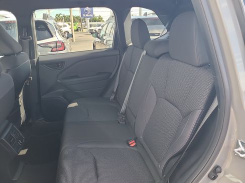 Certified 2025 Subaru Forester Premium AWD/4WD image 11