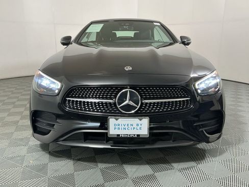 Used 2023 Mercedes-Benz E 450 Cabriolet image 3