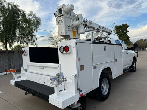 Used 2022 RAM 3500 Tradesman w/ Safety Group image 4