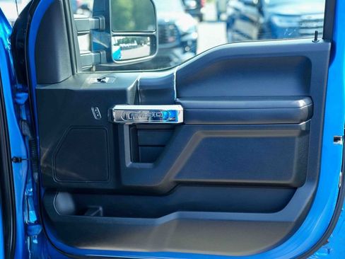 Used 2020 Ford F150 XLT w/ Equipment Group 302A Luxury AWD/4WD image 14