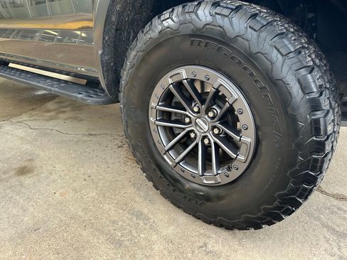 Used 2019 Ford F150 Raptor w/ Equipment Group 802A Luxury image 47