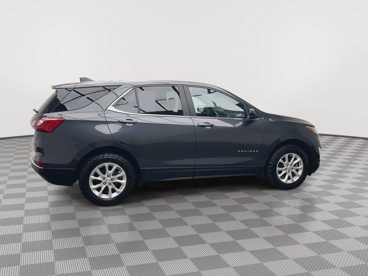 Used 2021 Chevrolet Equinox LT AWD/4WD image 37