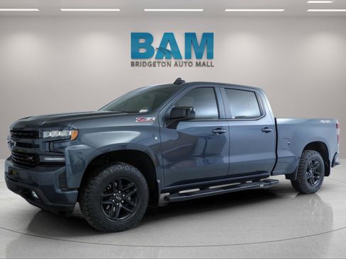 Used 2020 Chevrolet Silverado 1500 RST AWD/4WD image 3