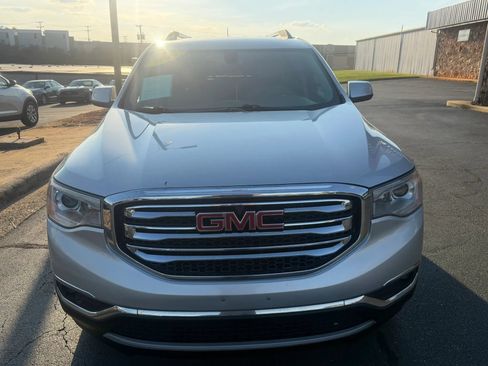 Used 2019 GMC Acadia SLE w/ LPO, Floor Liner Package FWD image 2