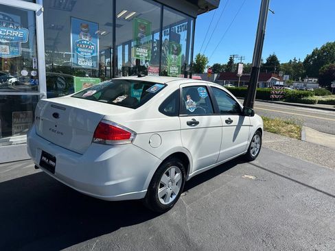 Used 2009 Ford Focus S FWD image 5