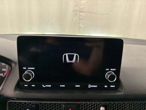 Used 2023 Honda Civic Sport image 13
