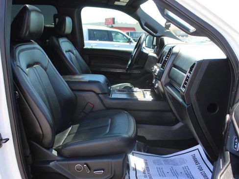 Used 2021 Ford Expedition Limited RWD image 9