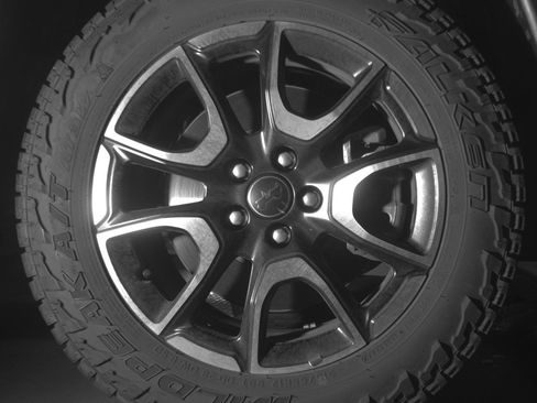Used 2025 Jeep Compass Trailhawk AWD/4WD image 13