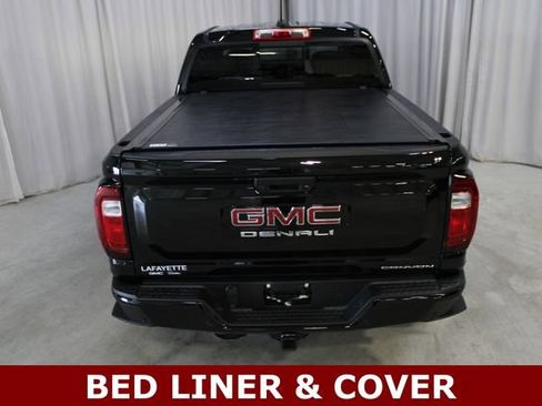 Used 2025 GMC Canyon Denali AWD/4WD image 2