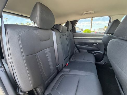 Used 2024 Hyundai Tucson SEL FWD image 18