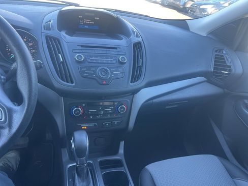Used 2018 Ford Escape SE image 9