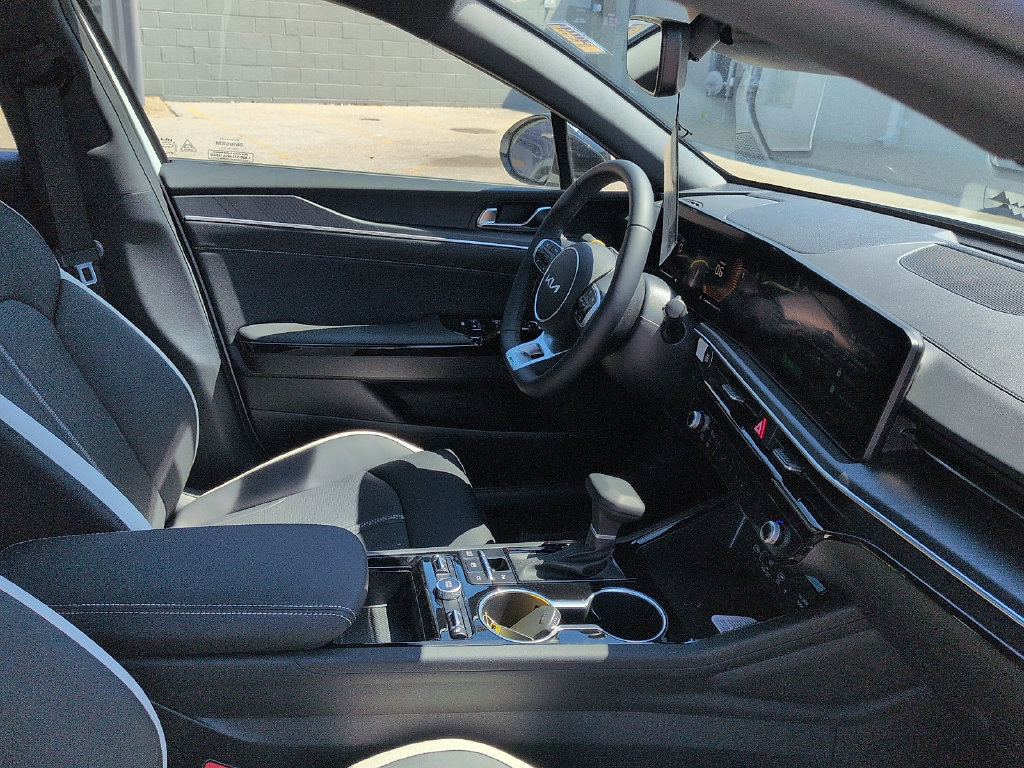 New 2026 Kia K5 GT-Line w/ GT-Line Premium Package FWD image 7