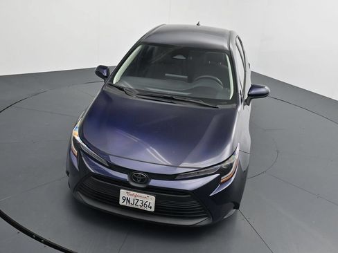 Used 2024 Toyota Corolla LE FWD image 11