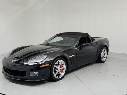 Used 2010 Chevrolet Corvette Grand Sport w/ Preferred Equipment Group image 1