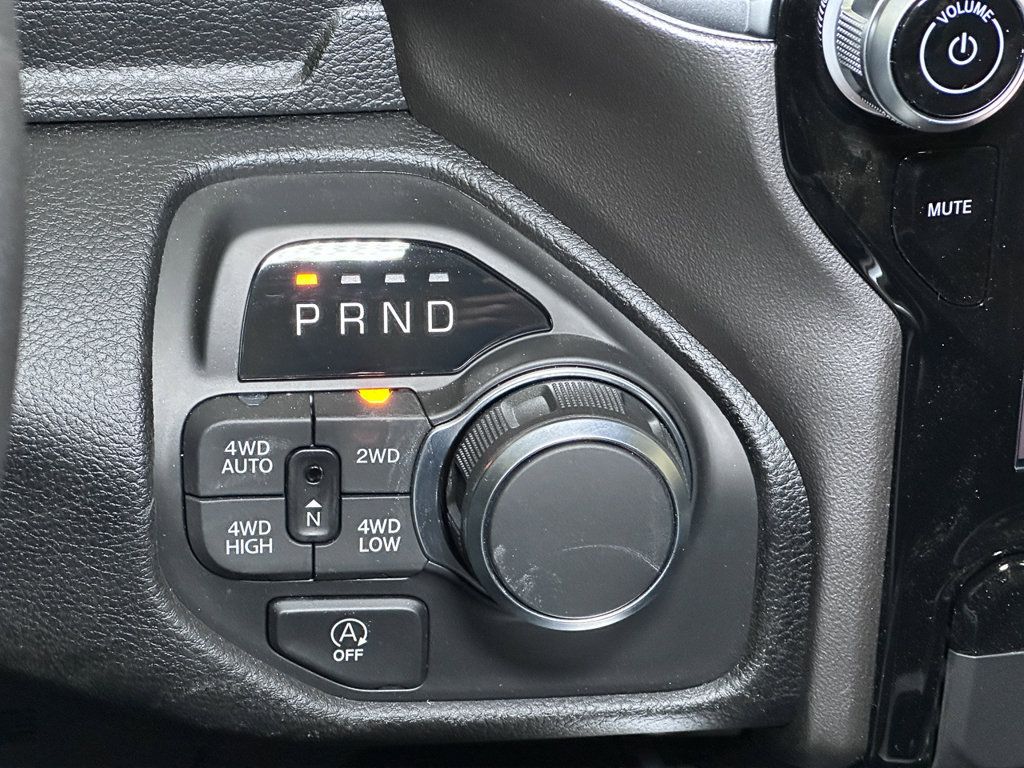 New 2026 RAM 1500 Big Horn AWD/4WD image 25