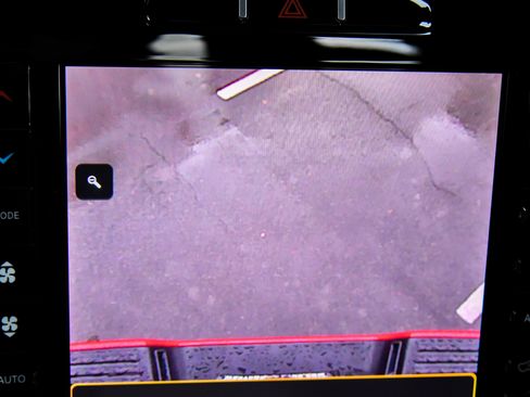 Used 2024 RAM 2500 Big Horn w/ Night Edition AWD/4WD image 22