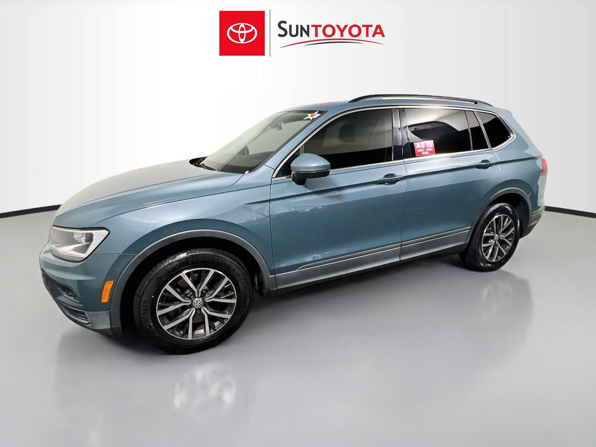 Used 2019 Volkswagen Tiguan SE w/ Panoramic Sunroof Package FWD image 9
