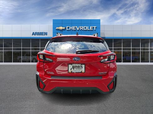 Used 2024 Subaru Crosstrek 2.0i Premium AWD/4WD image 5