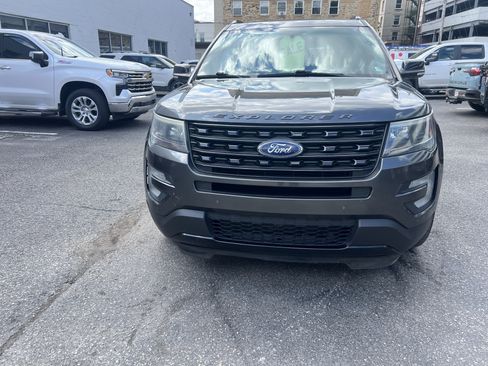 Used 2016 Ford Explorer Sport AWD/4WD image 2