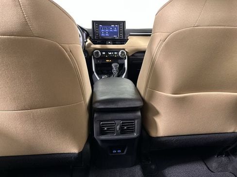 Used 2022 Toyota RAV4 XLE w/ Convenience Package AWD/4WD image 22