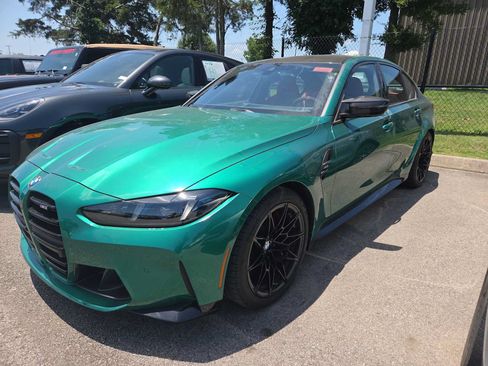 Used 2025 BMW M3 w/ M Carbon Exterior Package RWD image 9