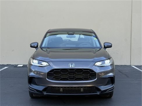 Used 2024 Honda HR-V LX image 2