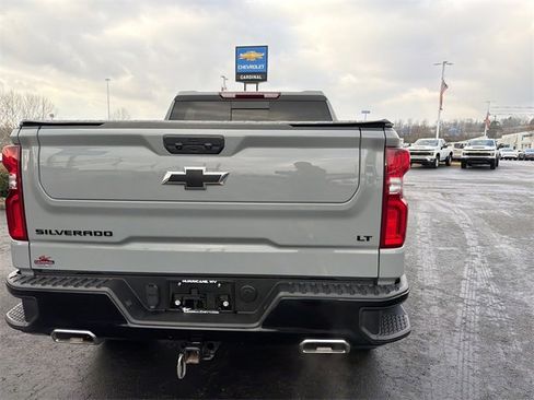 Used 2024 Chevrolet Silverado 1500 LT Trail Boss w/ Convenience Package II image 5