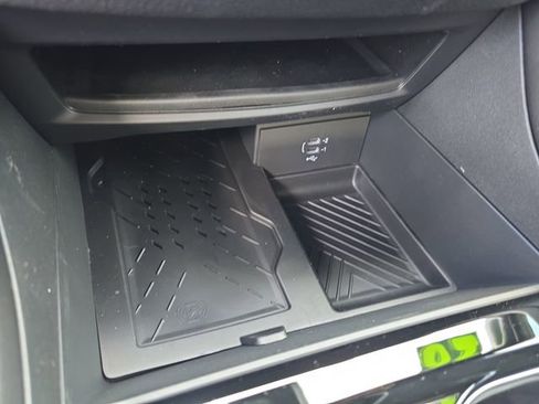 New 2026 Chrysler Pacifica Limited w/ S Appearance Package image 22