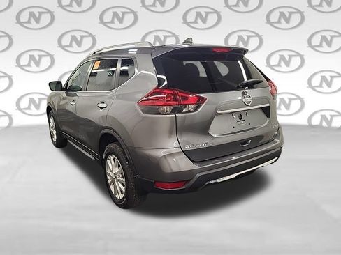 Used 2020 Nissan Rogue SV AWD/4WD image 16