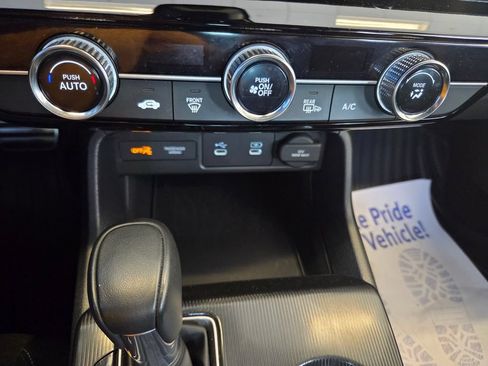 Certified 2025 Honda Civic Sport image 38
